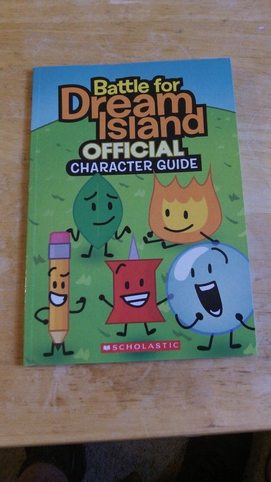 Battle for Dream Island Official Character Guide (2019, Scholastic) New